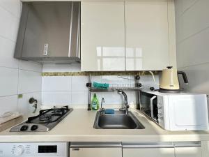 Køkken eller tekøkken på Central Seoul loft apartment