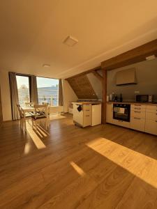 Kuchyň nebo kuchyňský kout v ubytování Chalupa Bartlův Dvůr