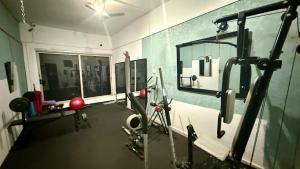 Fitness centrum a/nebo fitness zařízení v ubytování Jade House