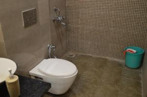 Ένα μπάνιο στο AniGanges +42 φωτογραφίες