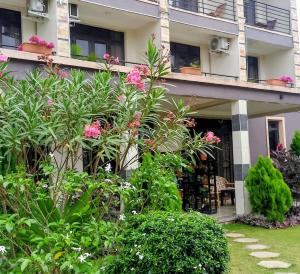 Κήπος έξω από το Hotel Casabella