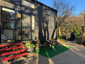 Vườn quanh Tiny House Glenrowan - Kingfisher Eco Retreat