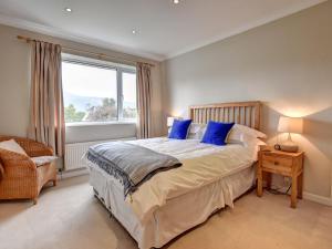 Ένα ή περισσότερα κρεβάτια σε δωμάτιο στο Roseworth +12 φωτογραφίες