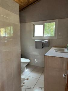 Koupelna v ubytování Charming studio in Saly near golf course and Safari beach