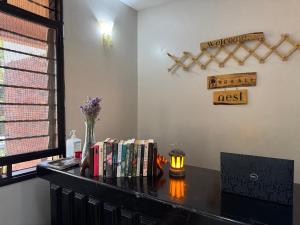 Foto de la galería de Ngaali Nest en Entebbe 44 fotos más