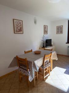 TV a/nebo společenská místnost v ubytování Carola 12