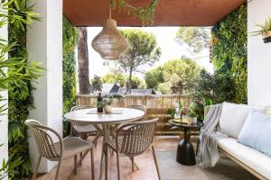 Χώρος καθιστικού στο Costa de Madrid IV Tourist Apartments