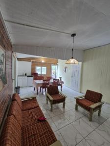 Χώρος καθιστικού στο Les planifolias