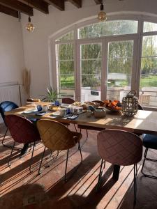 Jídlo v bed and breakfast nebo okolí