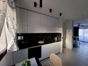 Kuchyň nebo kuchyňský kout v ubytování Casa Mario Ocean View