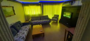 Μια τηλεόραση ή/και κέντρο ψυχαγωγίας στο Your home in Izmir