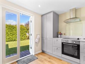 Köök või kööginurk majutusasutuses Ash Tree Cottage +29 fotot