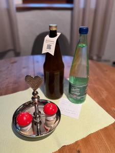 Nápoje v ubytování Der Grandlhof + 2 fotografie