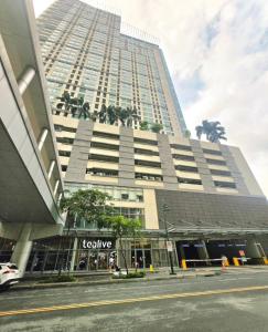 El edificio en el que está la habitación en casa particular 27 fotos más