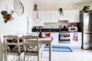 Η κουζίνα ή μικρή κουζίνα στο Appartamento Dolce Casa 2