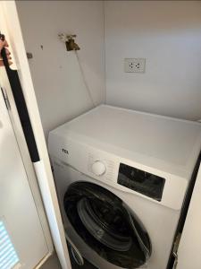 Fotografie z fotogalerie ubytování Hygge-ParkWest BGC near Grand Hyatt & Mitsukoshi v destinaci Manila + 26 fotografií