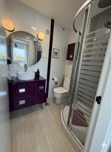 Koupelna v ubytování El Atardecer Skyline romantic views + 56 fotografií