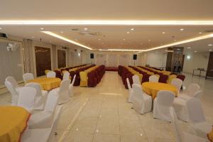 Χώρος καθιστικού στο HOTEL CRESTA INN ,Agra +22 φωτογραφίες