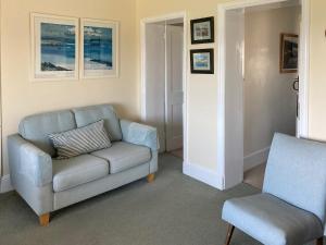 Χώρος καθιστικού στο 3 The Coastguards