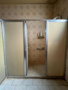 Ένα μπάνιο στο Casa Rústica com Área de Lazer +15 φωτογραφίες