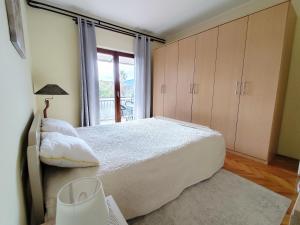 Ένα ή περισσότερα κρεβάτια σε δωμάτιο στο Lana 38 +36 φωτογραφίες