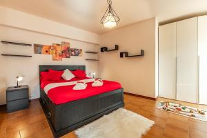 Postel nebo postele na pokoji v ubytování San Mamete Lake View Apartment