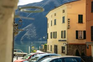 Nespecifikovaný výhled na hory nebo výhled na hory při pohledu z apartmánu