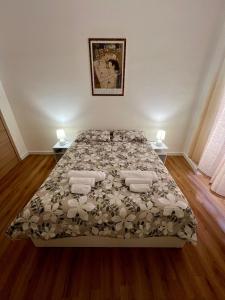 Ένα ή περισσότερα κρεβάτια σε δωμάτιο στο Saffi Rooms +10 φωτογραφίες