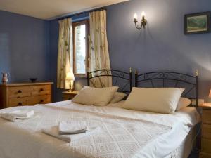 En eller flere senge i et værelse på Speke's Retreat - 18827 + 10 billeder