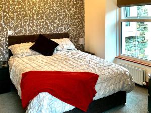 Postel nebo postele na pokoji v ubytování Holburn House