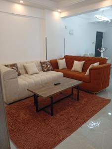 Posezení v ubytování Two Bedroom apartment at Valley Heights Apartments in Lavington, Nairobi, Kenya