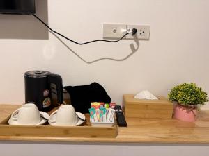 Příslušenství pro přípravu čaje a kávy v ubytování Sea Escape Koh Yao Yai + 13 fotografií