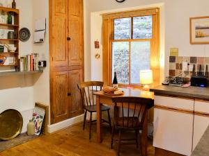 Kuchyň nebo kuchyňský kout v ubytování The Larches