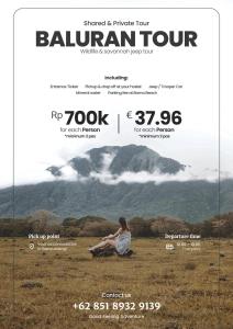 een flyer voor een bergtocht met een vrouw zittend in een veld bij Bromo Breeze Malang in Malang