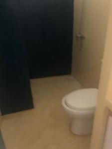 Ένα μπάνιο στο Lou Fatm' Popenguine