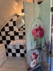 Ένα μπάνιο στο Appartements Wieseneck - Ramsau am Dachstein - direkt an der Loipe! +51 φωτογραφίες