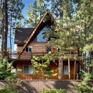 Το κτήριο όπου στεγάζεται  η παραθεριστική κατοικία