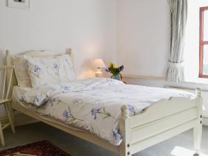 Ένα ή περισσότερα κρεβάτια σε δωμάτιο στο Stable End +1 φωτογραφίες