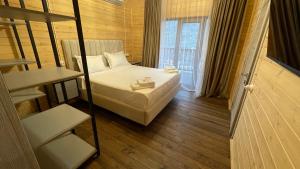 Una cama o camas en una habitación de Jans 46 fotos más