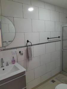 Koupelna v ubytování Amigsa + 8 fotografií