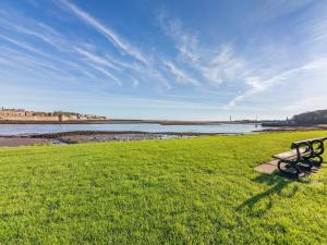 Loodusmaastik puhkemaja lähedal