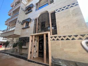 Το κτήριο όπου στεγάζεται  η βίλα