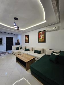 Χώρος καθιστικού στο Sky View Tanger +3 φωτογραφίες