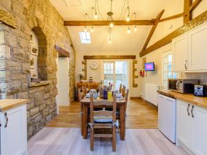 Køkken eller tekøkken på Forge Gardens