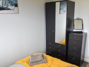 Postel nebo postele na pokoji v ubytování Once Upon A Tide + 10 fotografií