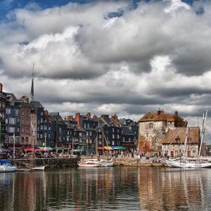 Φυσικό τοπίο κοντά σε αυτή η παραθεριστική κατοικία