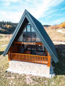 Fotografie z fotogalerie ubytování Čarobna jutra Zlatara 1 v destinaci Drmanovići