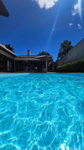 Bazén v ubytování Hospedagem Jardim Social - O seu lar longe de casa nebo v jeho okolí