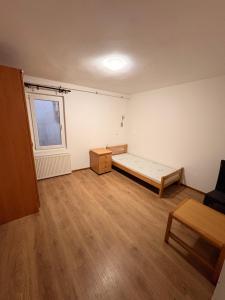 Ένα ή περισσότερα κρεβάτια σε δωμάτιο στο Elegant +11 φωτογραφίες