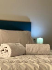 Ένα ή περισσότερα κρεβάτια σε δωμάτιο στο Apartment in Sunny Village Nabq-sharm +18 φωτογραφίες